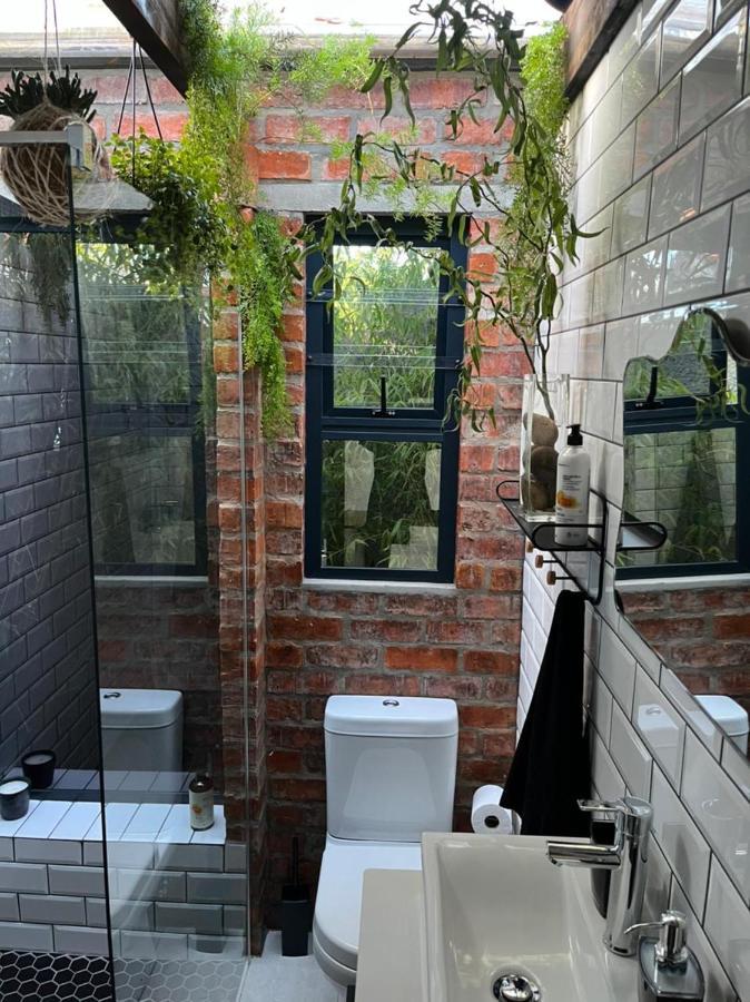 The Secret Garden Hideaway Apartment Mossel Bay Bagian luar foto